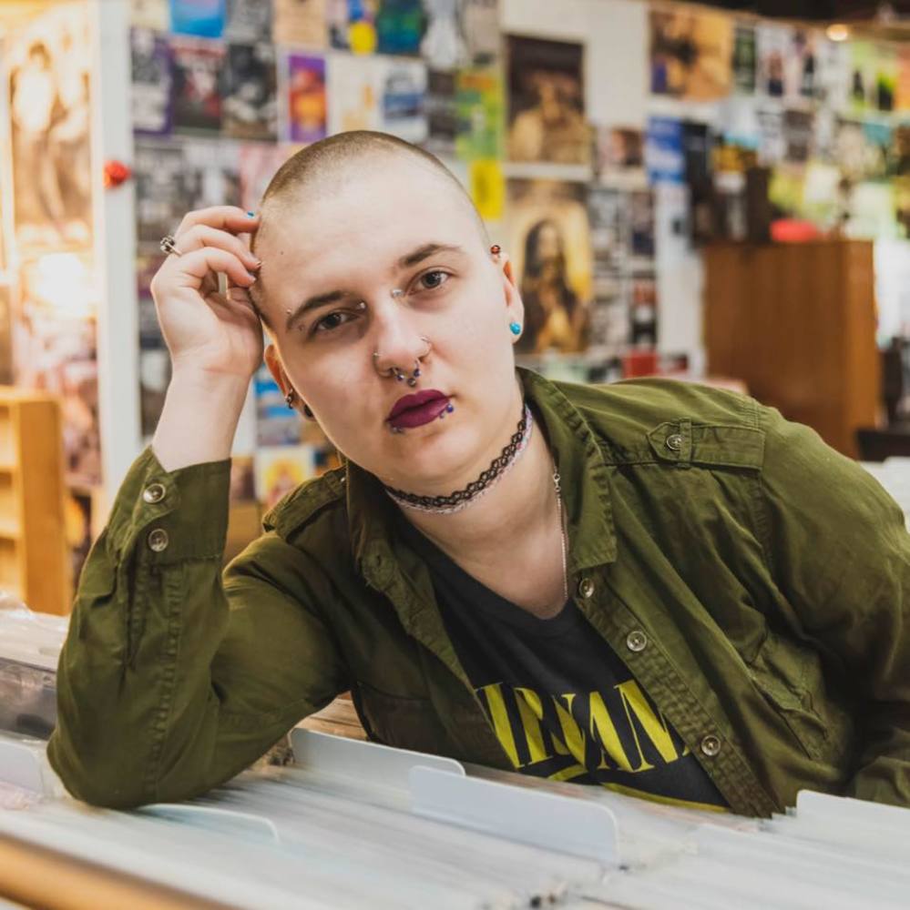 Meet your Posher, Nicole